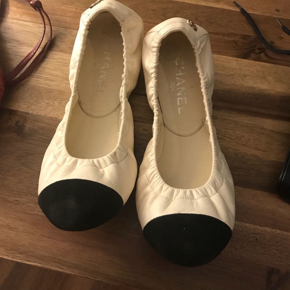 Chanel ballet flats